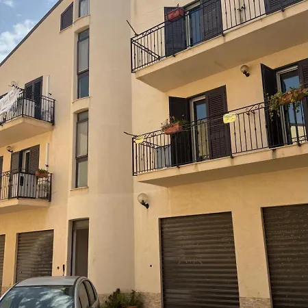 Pm 56 Via Grande Apartment